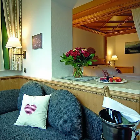 Alpenhof - Ruhige Wohlfühloase Im Fünf-seenland In S-bahnnähe 4* Gauting