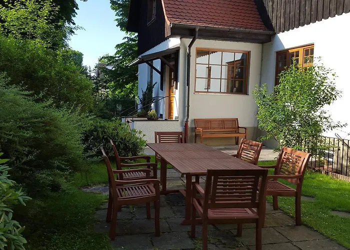 Alpenhof - Ruhige Wohlfühloase Im Fünf-seenland In S-bahnnähe
