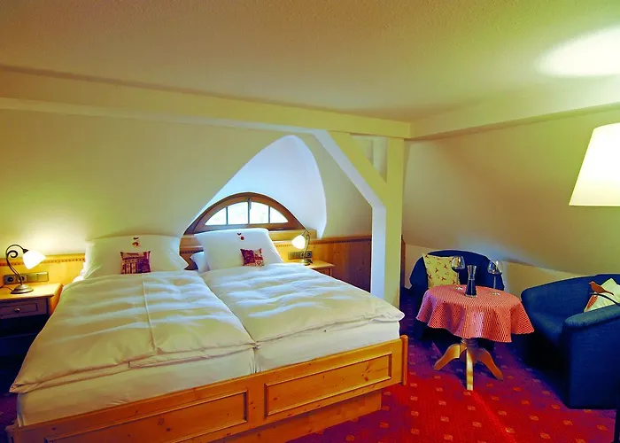 Alpenhof - Ruhige Wohlfuehloase Zwischen Muenchen, Dem Fuenf-seenland Und Den Bergen, In S-bahnnaehe Otel Gauting